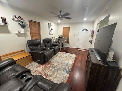 6037 Kitchen