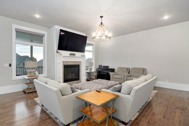 1381 Kempton Ct, Nixa, MO 65714 - photo 3