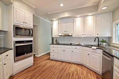 Kitchen 3