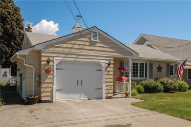 12 Crescent Ln, Wells, ME 04090 - photo 2