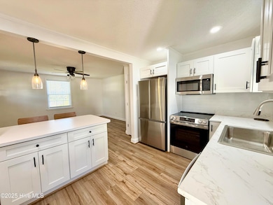 201 Hawthorne Rd, Edenton, NC 27932 - photo 2