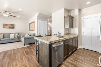 7401 N Hutch Ln, Eagle Mountain, UT 84005 - photo 6