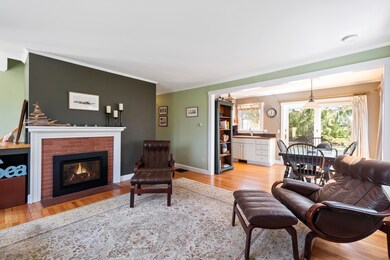 3 Central St, Camden, ME 04843 - photo 6