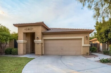 16066 W Maui Ln Surprise AZ-large-001-4-