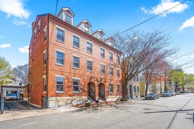 131 Spring St, Cambridge, MA 02141 - photo 3