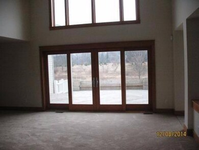 Great Room - Doorwall to Deck