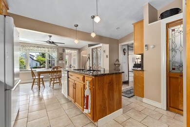 85 Forest St, Wakefield, MA 01880 - photo 2