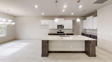 Paradise-Model-7-Eagle-Harbor-Kitchen(1)