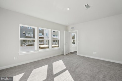 21460 Mount Sterling Terrace unit 201, Sterling, VA 20164 - photo 4