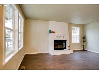 unlisted-address, Springfield, OR 97477 - photo 4