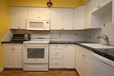 Ocean Gate Tower unit 1302, Revere, MA 02151 - photo 6