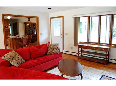 60 Aaron Ave, Bristol, RI 02809 - photo 6