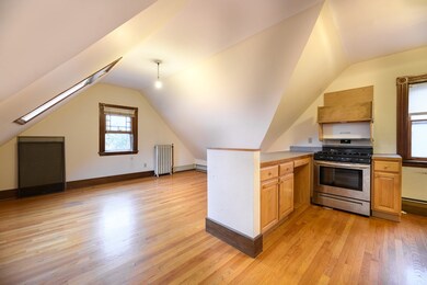 3 Monmouth St unit 5, Somerville, MA 02143 - photo 2