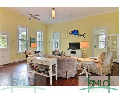 Den/Family/Great Room. Large Great Room