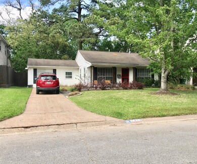 1618 Richelieu Ln, Houston, TX 77018 - photo 4