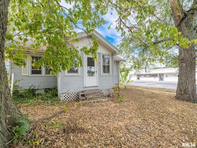 1301 S 7th St, Pekin, IL 61554 - photo 6