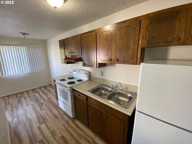 1525 SE 49th Ave unit 1533, Portland, OR 97215 - photo 5