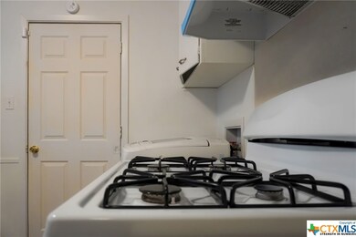 617 S 1st St, Copperas Cove, TX 76522 - photo 6