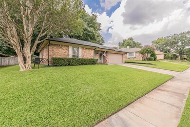 1708 Saxon Dr, Bedford, TX 76021 - photo 3