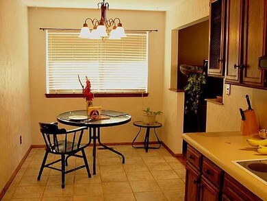 4717 NW 57th St, Oklahoma City, OK 73122 - photo 6