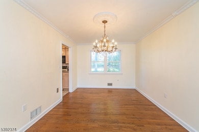 21 Weaver Place, East Hanover, NJ 07936 - photo 4