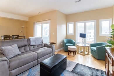 116 Burkhall St unit B, South Weymouth, MA 02190 - photo 4