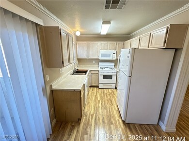 639 Anne Ln unit 3C, Henderson, NV 89015 - photo 7