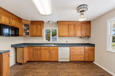 2432 Old Home Rd, Grove City, OH 43123 - photo 5