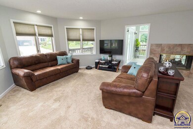 4101 SW Stone Ave, Topeka, KS 66610 - photo 5