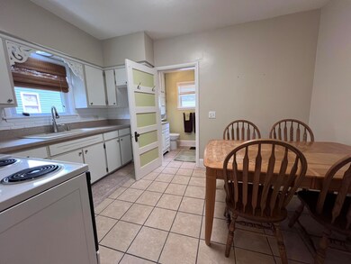Kitchen DINING area