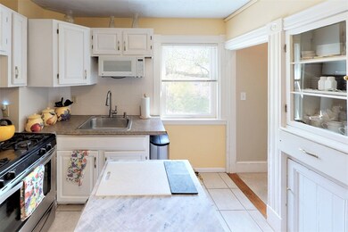 6 Summer St unit 2, Beverly, MA 01915 - photo 3