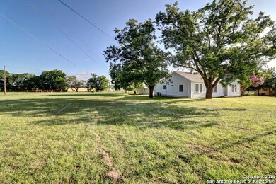 1892 W Us Highway 290, Fredericksburg, TX 78624 - photo 5