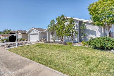 4849 Tiffany Park Cir-3