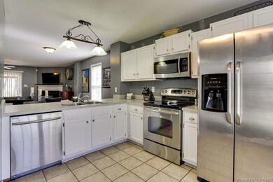 1634 F St, West Point, VA 23181 - photo 5