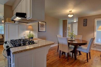 1359 Papago Dr, Medford, OR 97504 - photo 5