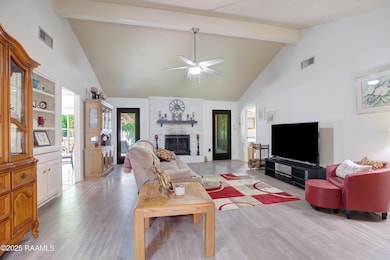 207 St Benjamin -5
