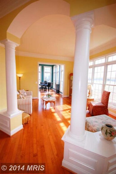 35452 Greyfriar Dr, Round Hill, VA 20141 - photo 2