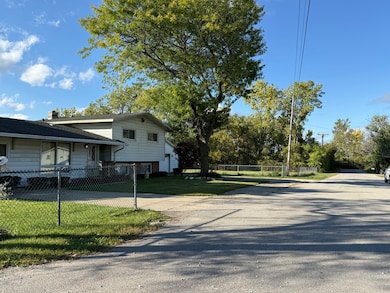 1522 Breen St, Joliet, IL 60436 - photo 3