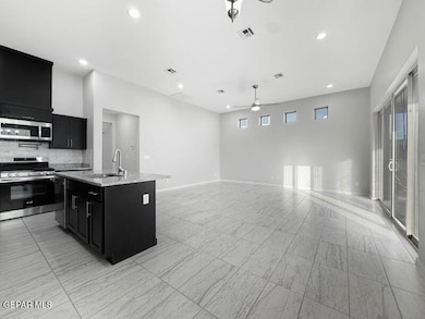 12622 Amesbury Ave, El Paso, TX 79928 - photo 4