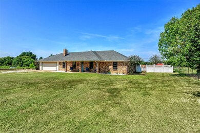 223 Meadow Lake Estates Rd, Denison, TX 75021 - photo 3