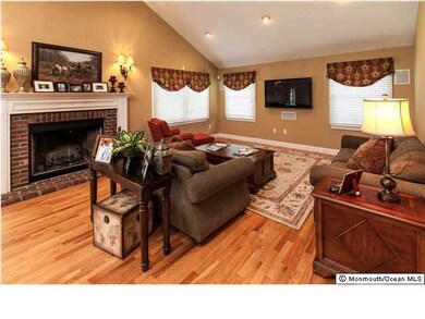 110 N Sunnycrest Dr, Little Silver, NJ 07739 - photo 3