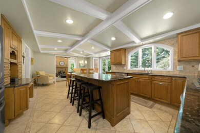 3692 Merriweather Ln, Rochester Hills, MI 48306 - photo 7