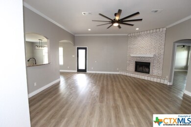 917 Pheasant Cir, Copperas Cove, TX 76522 - photo 5