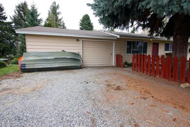 1815 4th St NE, East Wenatchee, WA 98802 - photo 2