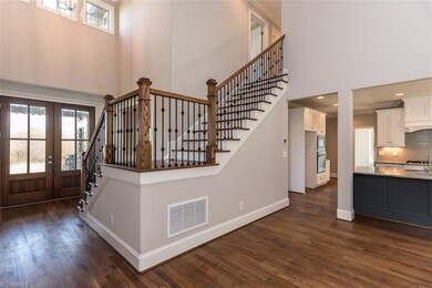 3182 Cascade Dr, Burlington, NC 27217 - photo 4