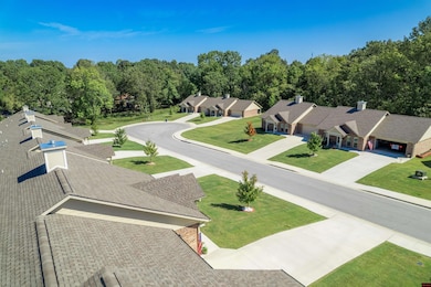 1807 Huron Ct, Mountain Home, AR 72653 - photo 3