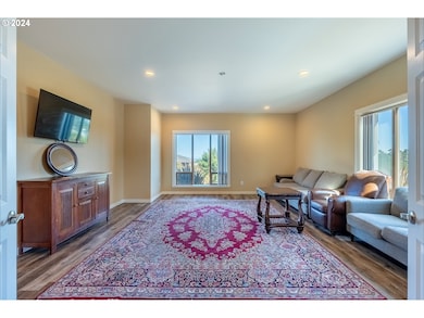 21 Twin Tree Ct, Florence, OR 97439 - photo 7