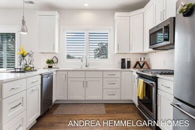 25-web-or-mls-532 W 16th St, Holland-26