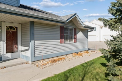 04-805-Canterberry-Ct-unit-c-WindowStill