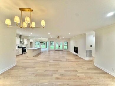 159 Lenox Ln, Columbus, MS 39702 - photo 4